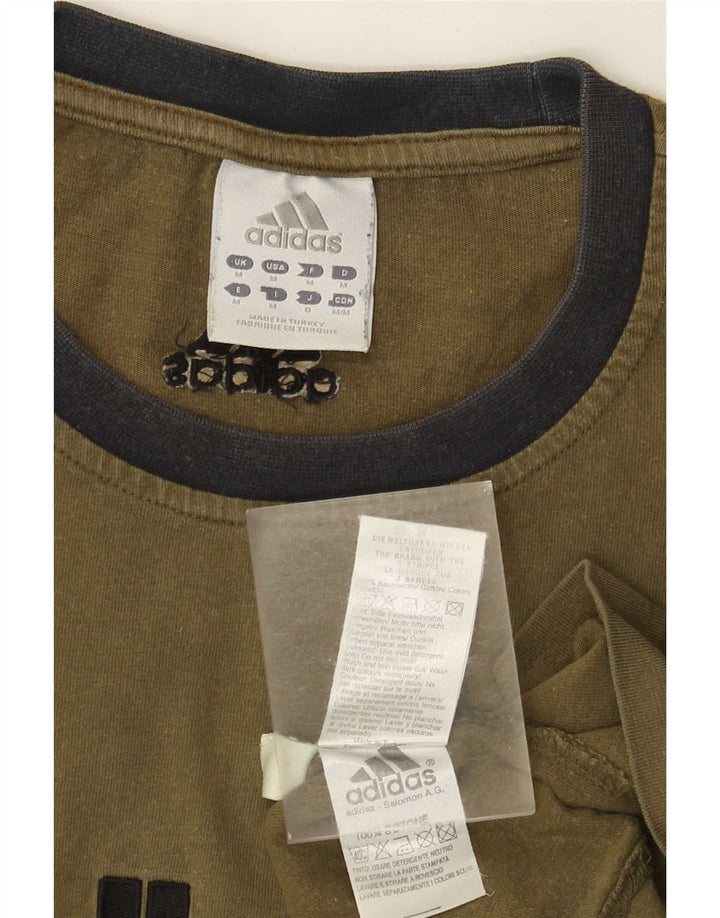 Adidas Herren Grafik-T-Shirt-Oberteil aus mittlerer Khaki-Baumwolle