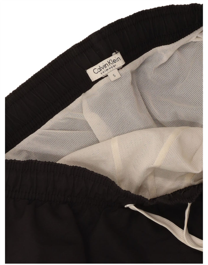 Calvin Klein Herren Badeshorts mit Grafik, Größe S, Schwarz