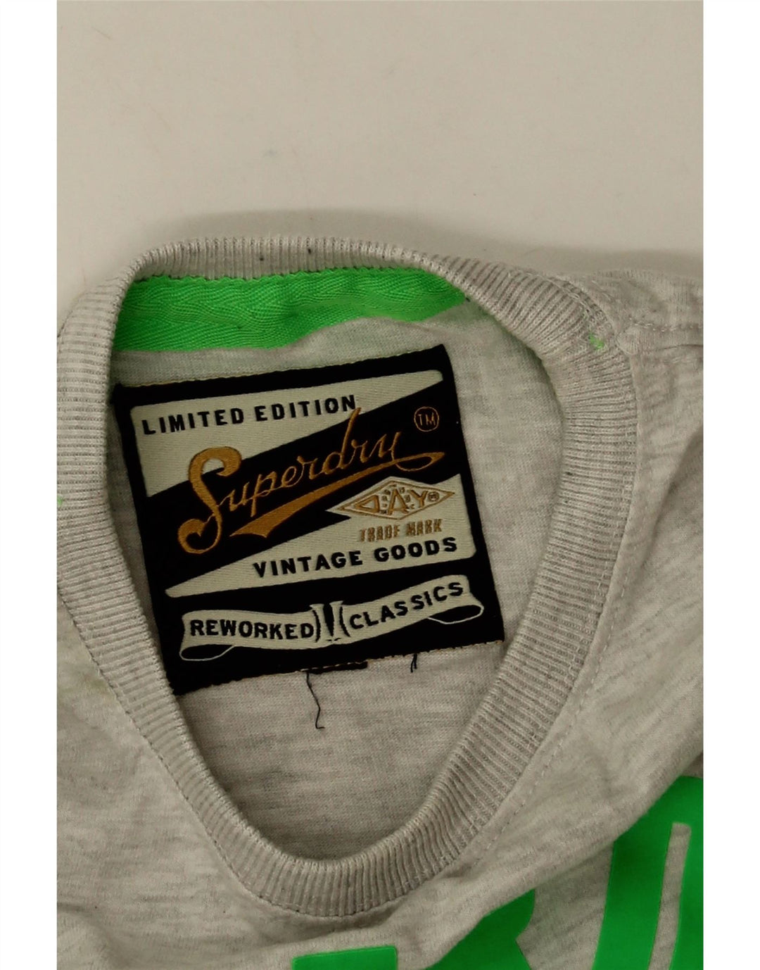 Superdry Herren Grafik-T-Shirt-Oberteil aus mittelgrauer Baumwolle
