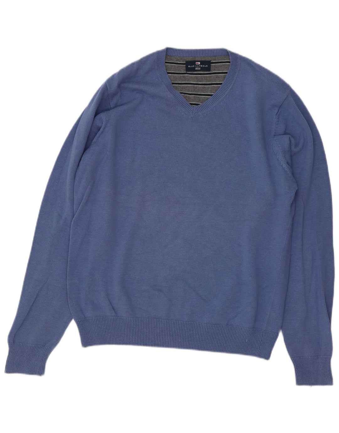 Marks & Spencer Herren Blue Harbor V-Ausschnitt-Pullover aus mittelblauer Baumwolle