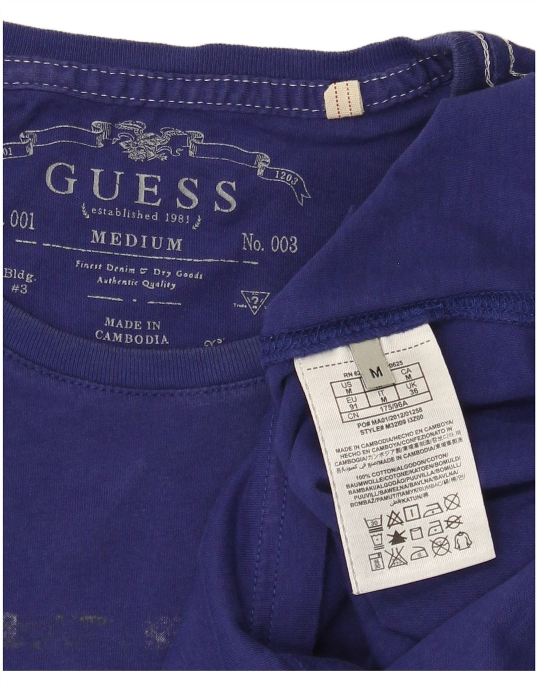 Guess Herren-T-Shirt mit Grafik, mittelviolette Baumwolle