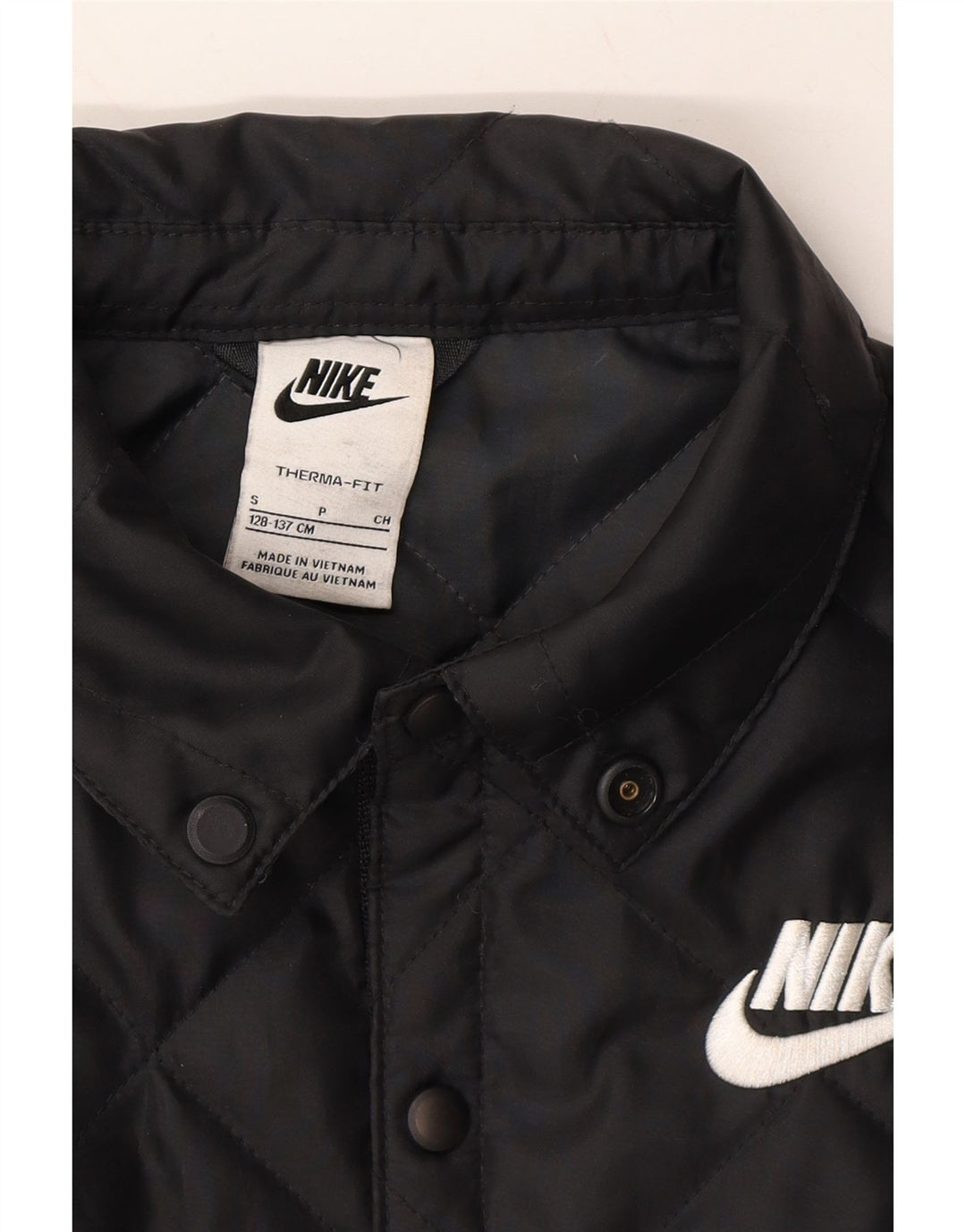 NIKE Boys Quilted Jacket 8-9 Years Small Black Polyester Vintage Nike and Second-Hand Nike from Messina Hembry 