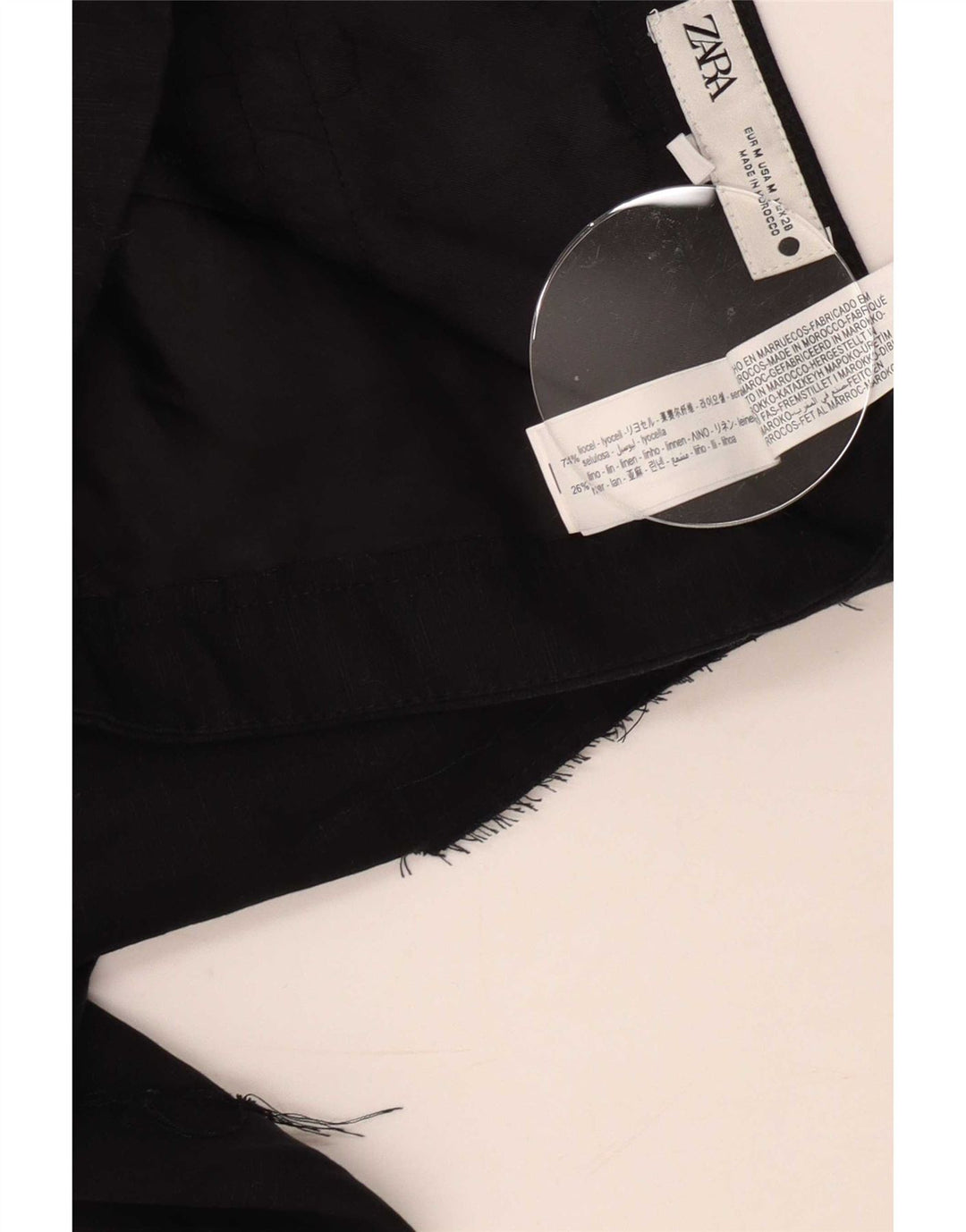Zara Damen Bermudashorts Medium W28 Schwarz Lyocell