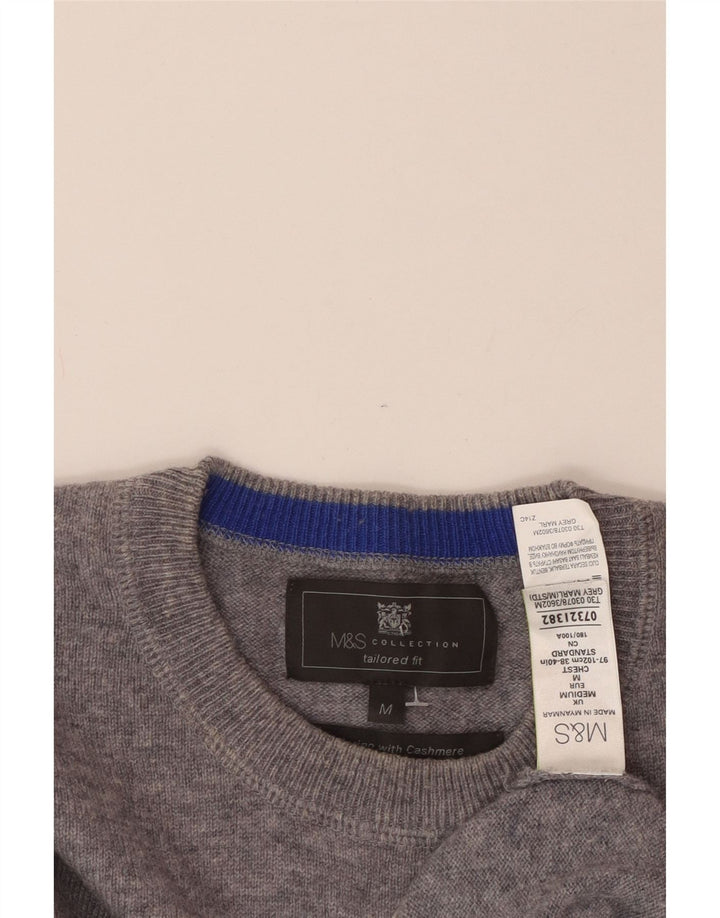 MARKS & SPENCER Maßgeschneiderter Herren-Pullover mit Rundhalsausschnitt in Mittelgrau