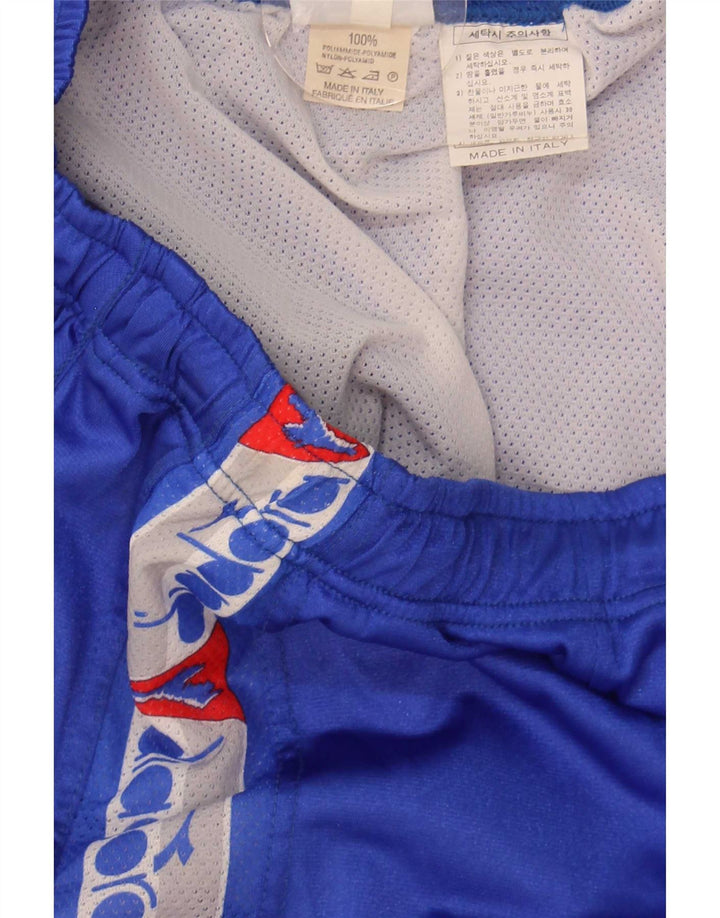 Diadora Herren-Badeshorts mit Grafik, mittelblaues Colourblock-Polyamid