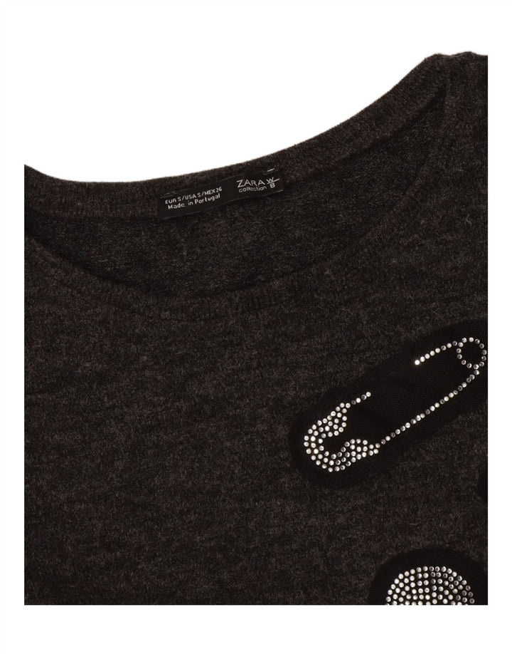 Zara Damen Crop Graphic Top Langarm UK 10 Small Grau