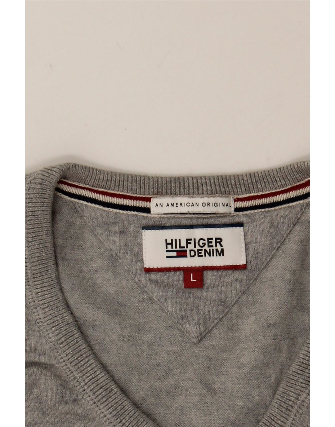 TOMMY HILFIGER Mens V-Neck Jumper Sweater Large Grey Cotton Vintage Tommy Hilfiger and Second-Hand Tommy Hilfiger from Messina Hembry 