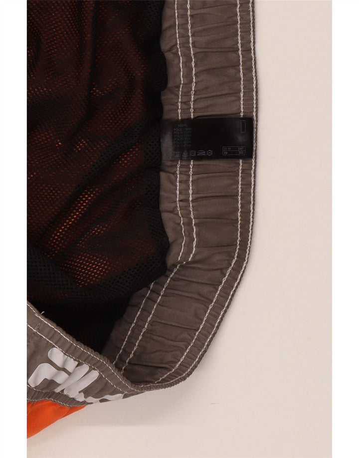 Fila Herren-Badeshorts mit Grafik, groß, orangefarbenes Farbblock-Polyester