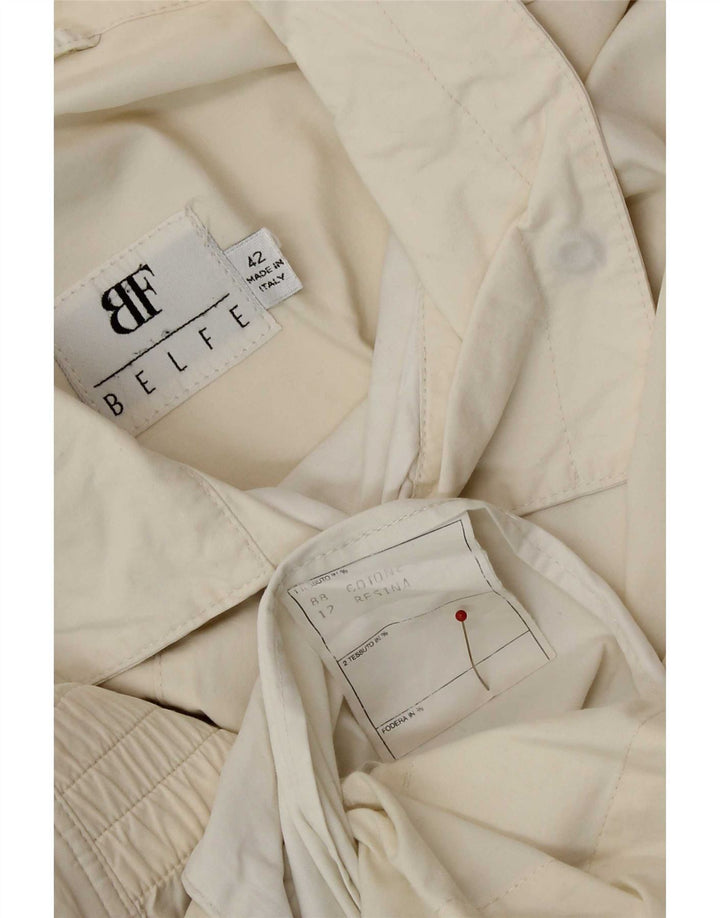 Belfe Damen Kurzer Trenchcoat IT 42 Mittelweiße Baumwolle