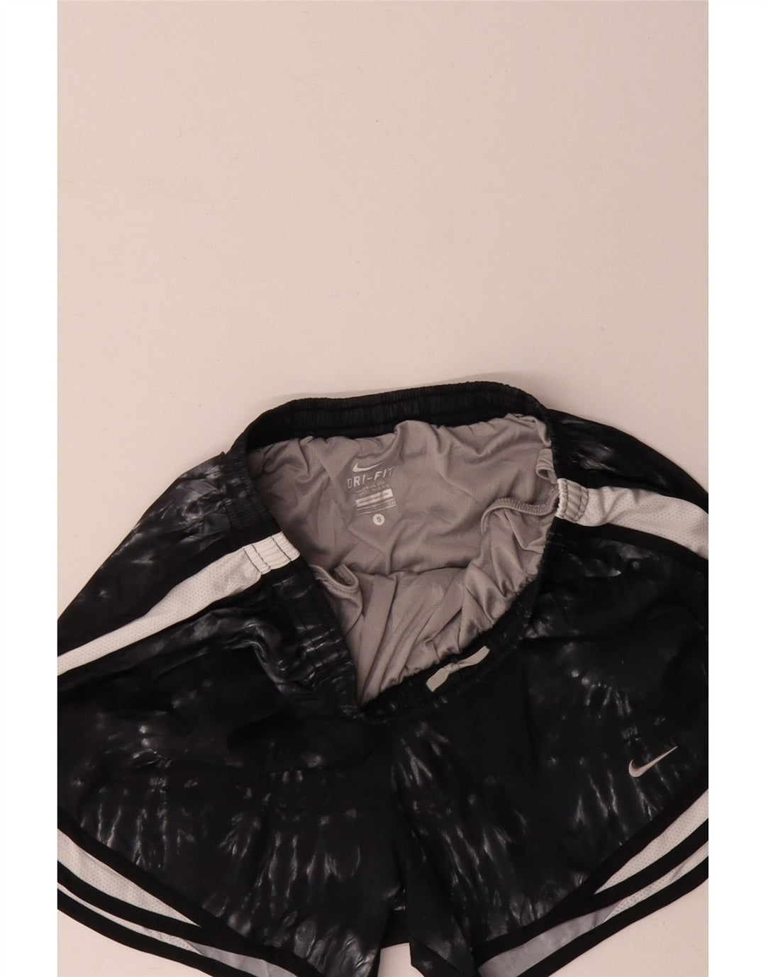 Nike Damen Dri Fit Sport Shorts UK 8 Small Black Tie Dye Polyester