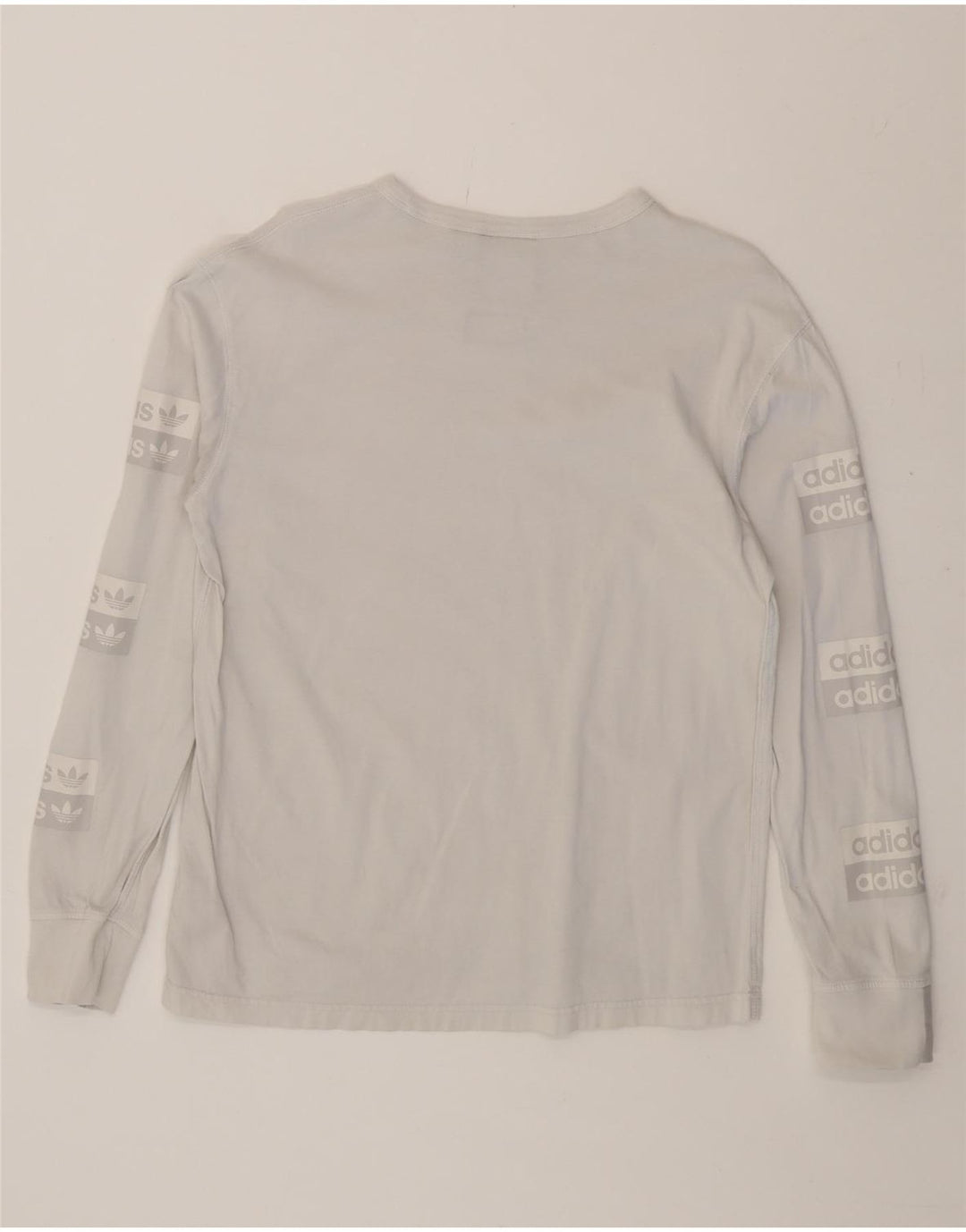 ADIDAS Mens Graphic Top Long Sleeve Small Grey Cotton Vintage Adidas and Second-Hand Adidas from Messina Hembry 