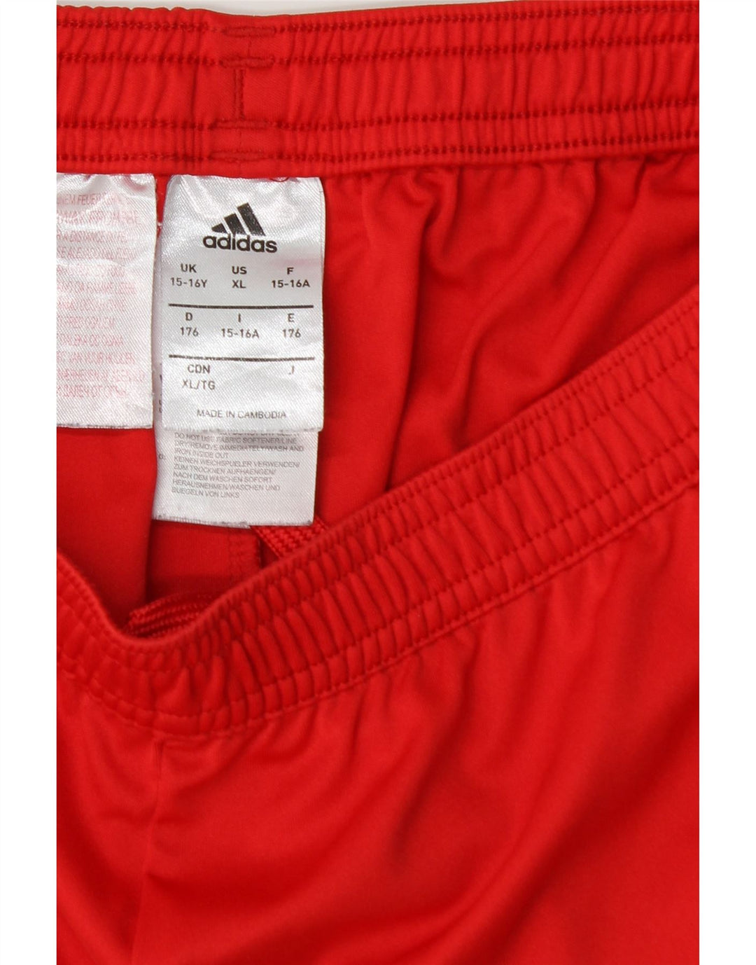 ADIDAS Boys Real Madrid Sport Shorts 15-16 Years  Red Polyester Vintage Adidas and Second-Hand Adidas from Messina Hembry 