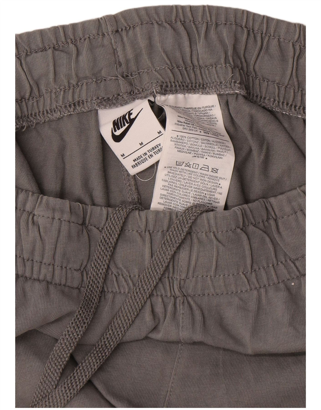 Nike Herren-Sportshorts aus mittelgrauer Baumwolle