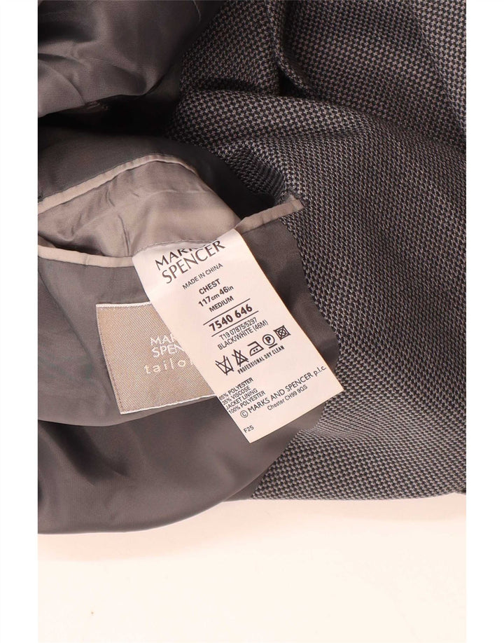 Marks & Spencer Herren-Blazer mit maßgeschneiderter Passform und 2 Knöpfen, Gr. 46, XL, Schwarz