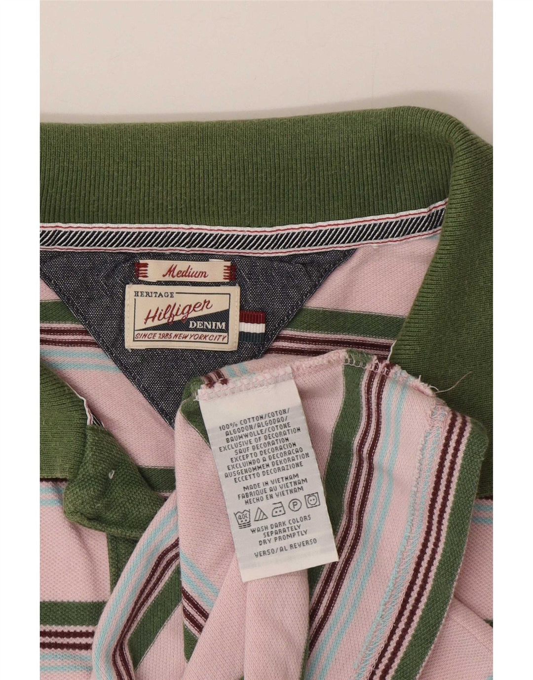 Tommy Hilfiger Herren-Poloshirt aus mittelrosa gestreifter Baumwolle