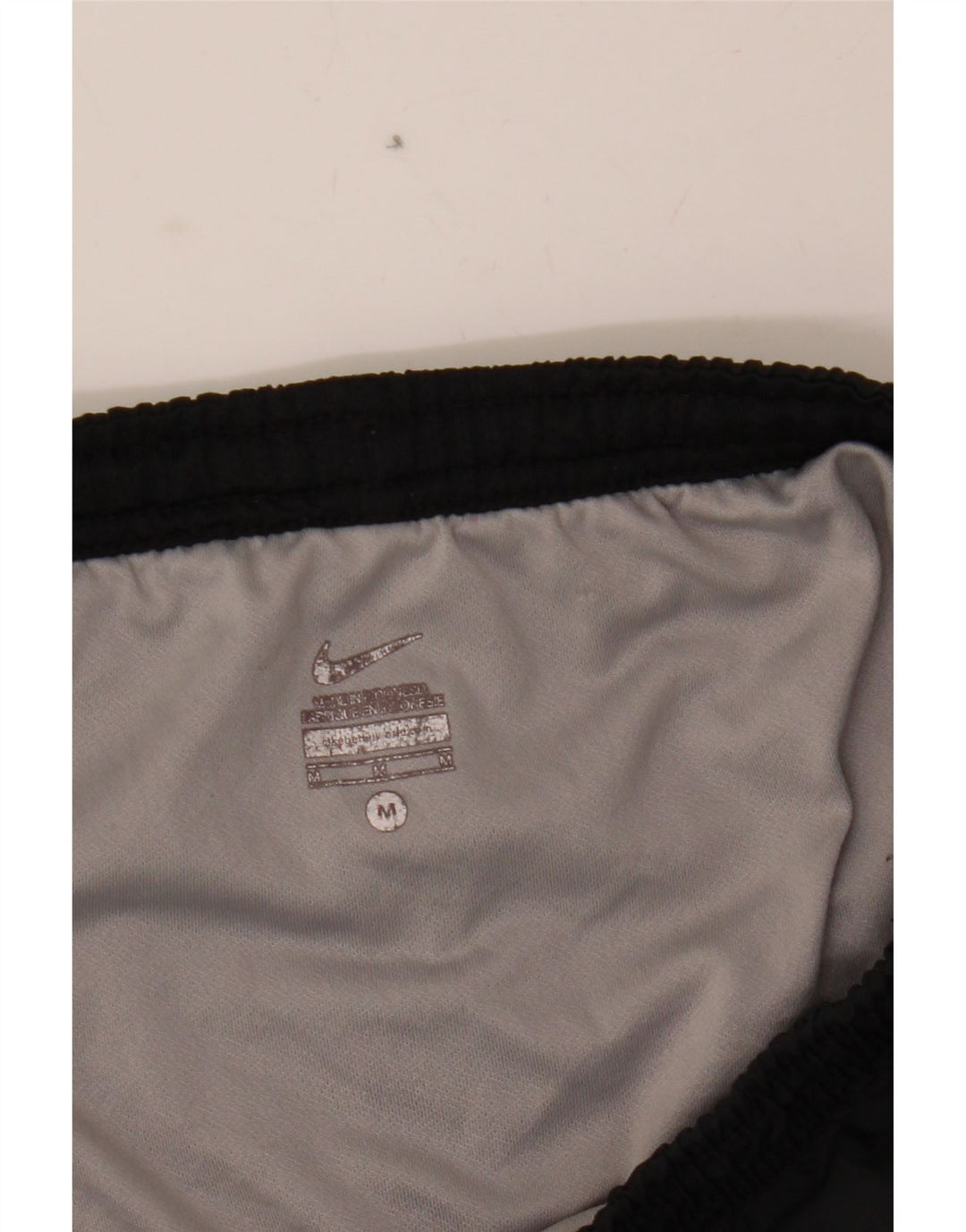 NIKE Womens Sport Shorts UK 14 Medium Black Vintage Nike and Second-Hand Nike from Messina Hembry 