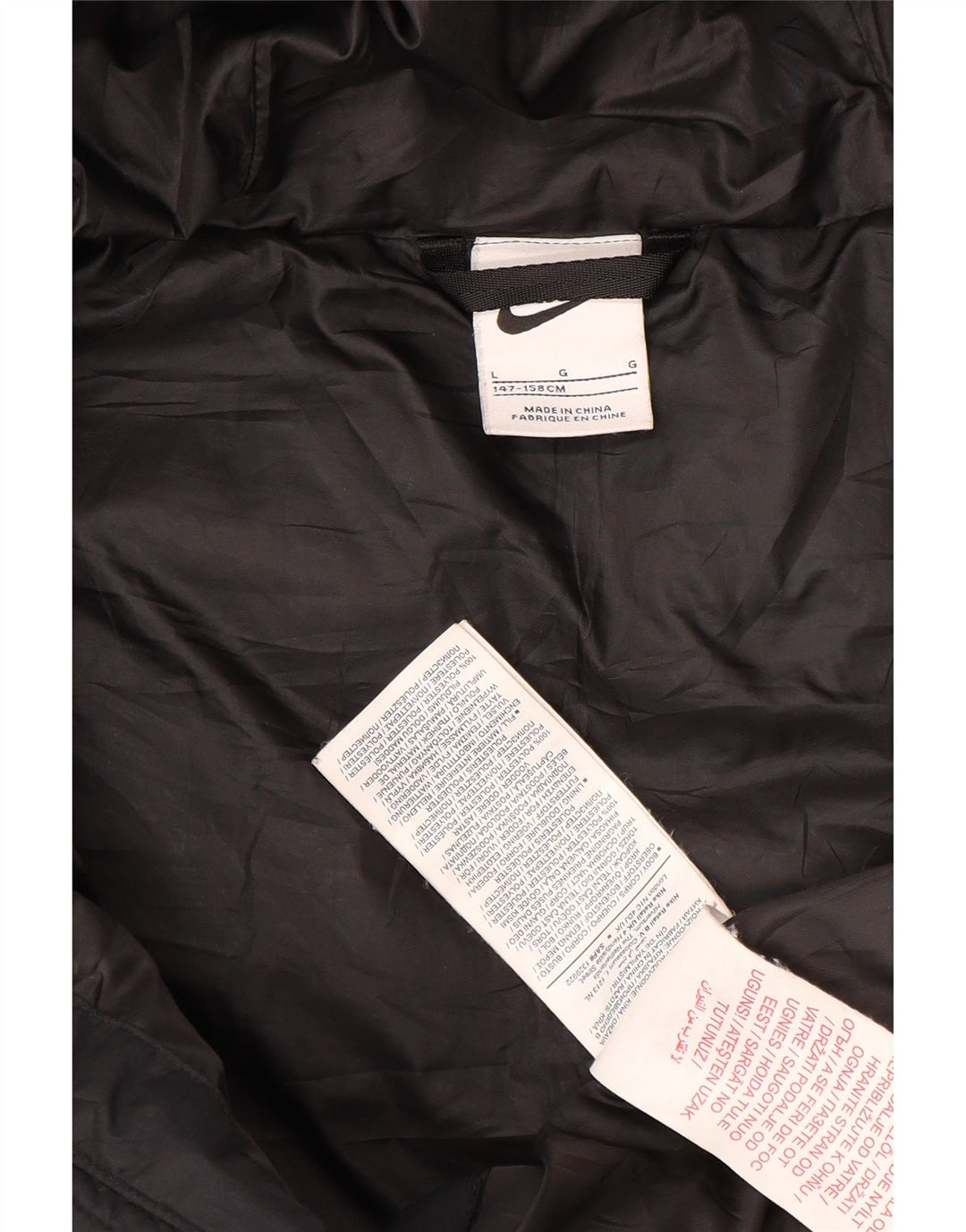 Nike Wattierte Jacke mit Kapuze für Jungen, 12–13 Jahre, Größe L, Schwarz, Polyester