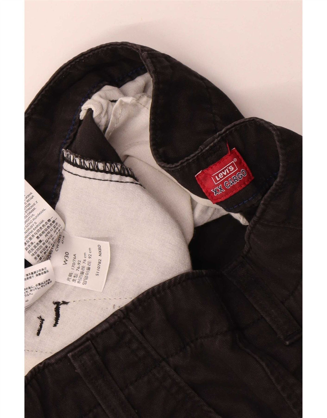 Levi's Herren Cargoshorts W30 Mittelschwarze Baumwolle