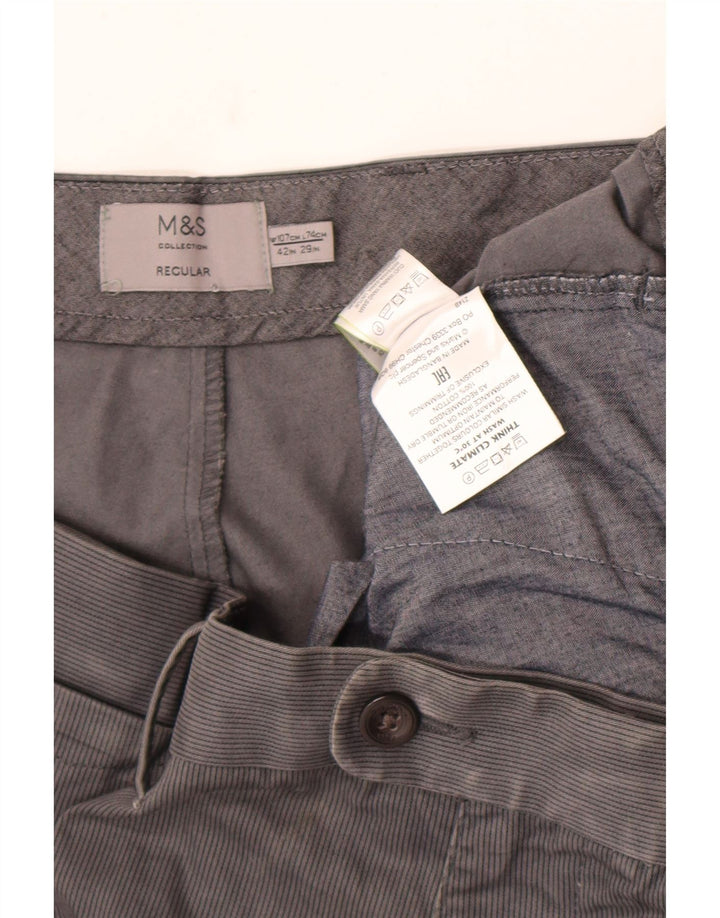 Marks & Spencer Herren-Anzughose in normaler Passform, W42, L29, graue Nadelstreifen