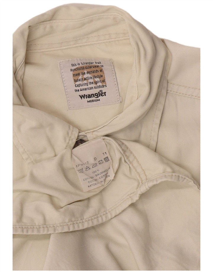 Wrangler Herren-Kurzarm-Militärhemd aus mittelweißer Baumwolle