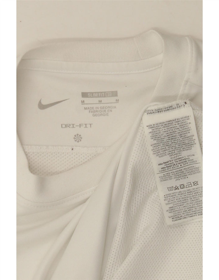 NIKE Mens Dri Fit Slim Fit T-Shirt Top Medium White Polyester Vintage Nike and Second-Hand Nike from Messina Hembry 