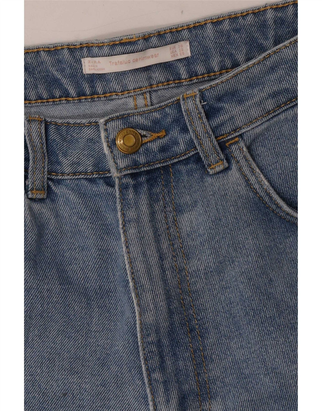 Zara Damen Trafaluc Denim Shorts EU 38 Small W28 Blau