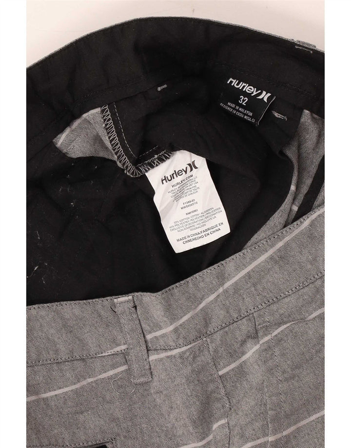 Hurley Herren Chinoshorts W32 mittelgrau gestreifte Baumwolle