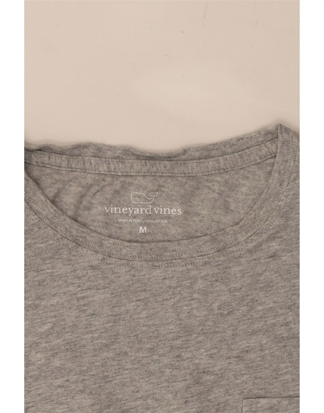 VINEYARD VINES Mens Graphic T-Shirt Top Medium Grey Cotton Vintage Vineyard Vines and Second-Hand Vineyard Vines from Messina Hembry 