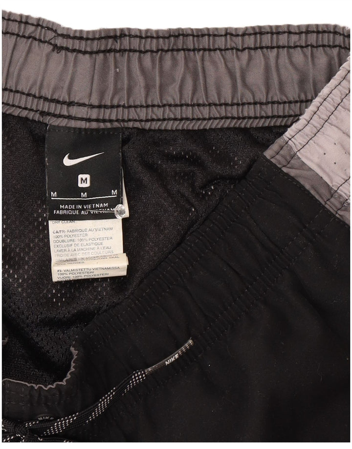 Nike Herren-Sportshorts, mittelgroß, schwarzes Farbblock-Polyester
