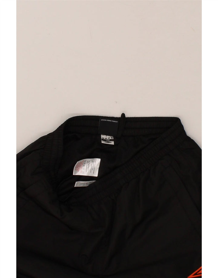 UMBRO Boys Graphic Tracksuit Trousers 11-12 Years Black Polyester Vintage Umbro and Second-Hand Umbro from Messina Hembry 