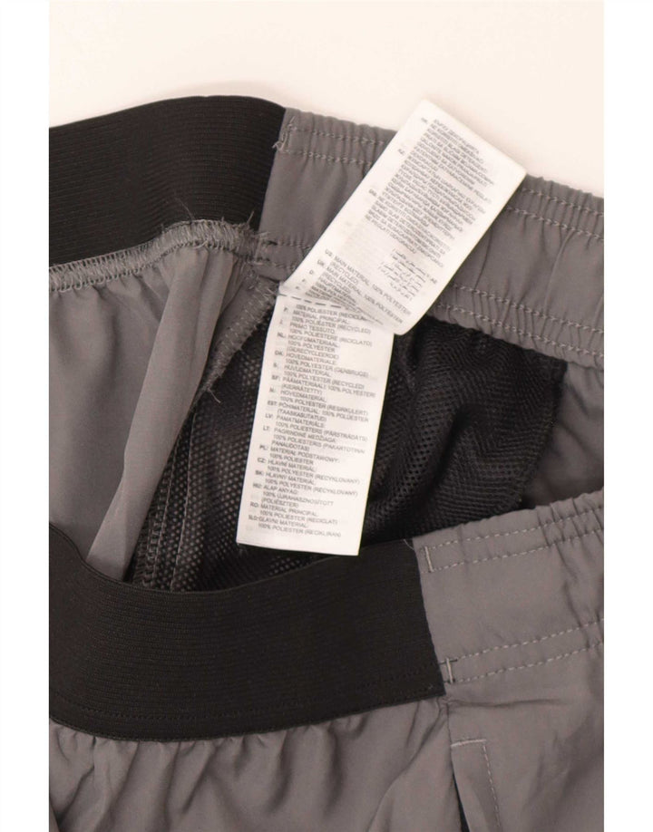 Adidas Herren Aeroready Sportshorts, großes graues Colourblock-Polyester