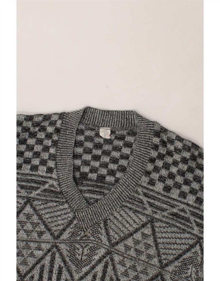 VINTAGE Mens V-Neck Jumper Sweater IT 50/52Medium Grey Geometric Vintage Vintage and Second-Hand Vintage from Messina Hembry 