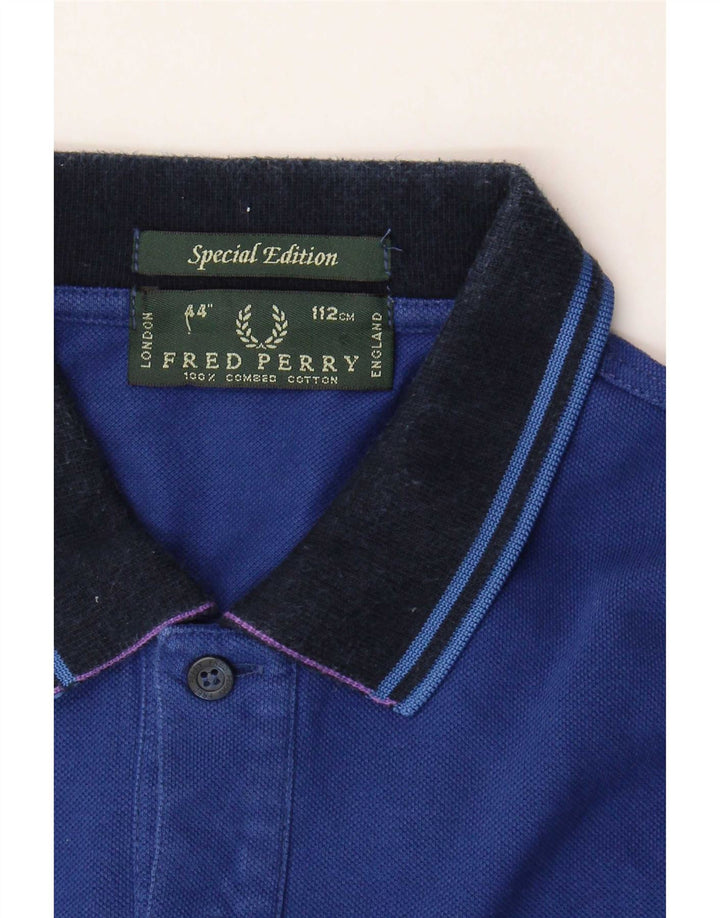 Fred Perry Herren-Langarm-Poloshirt aus mittelblau gestreifter Baumwolle