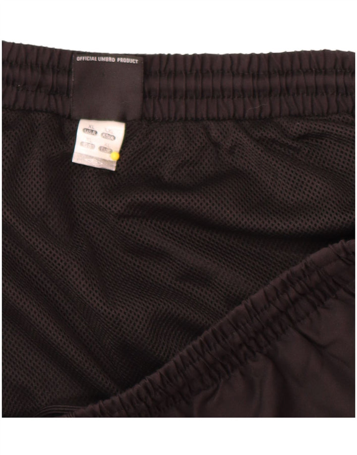 Umbro Herren-Sportshorts XL, schwarzes geometrisches Polyester