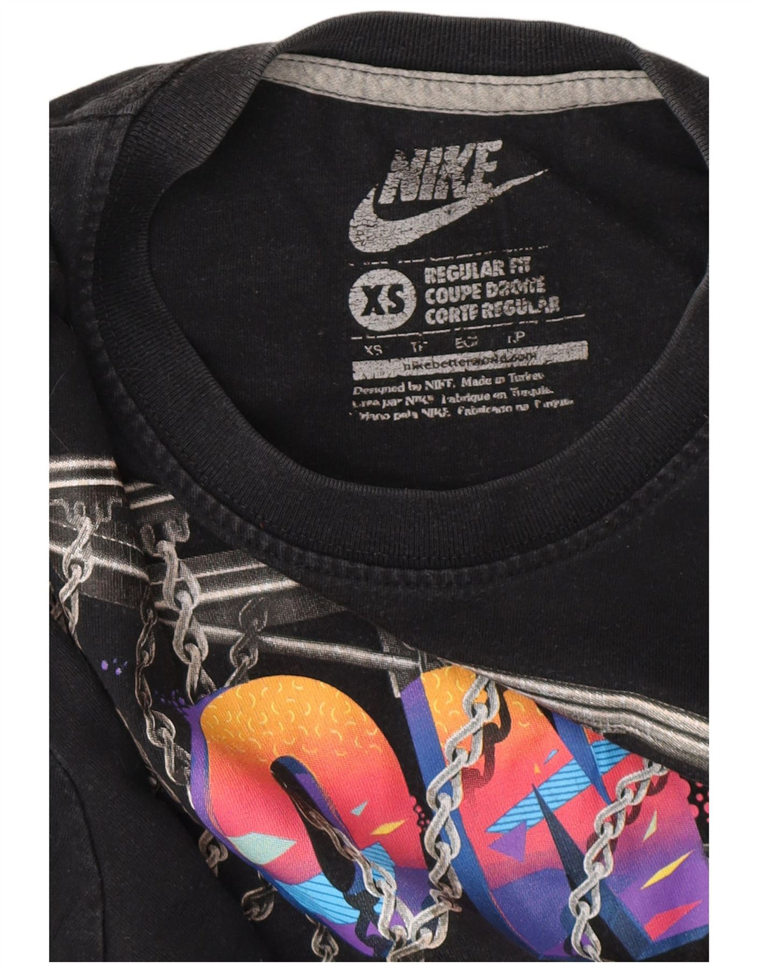 NIKE Damen-T-Shirt mit normaler Passform und Grafik, UK 6 XS, Schwarz