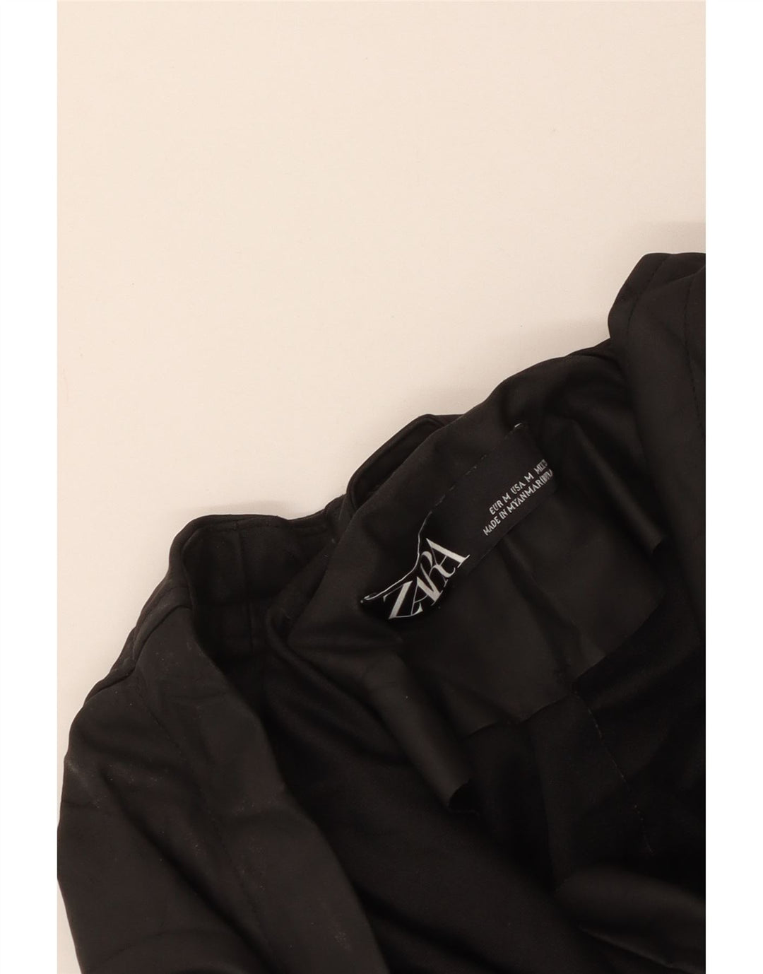 Zara Damen Regenmantel mit Kapuze UK 14 Medium Schwarz