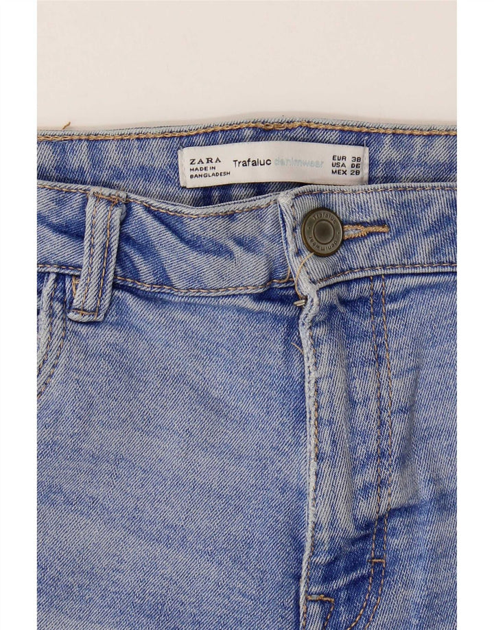 Zara Damen Trafaluc Distressed Denim Shorts EU 38 Small W28 Blau