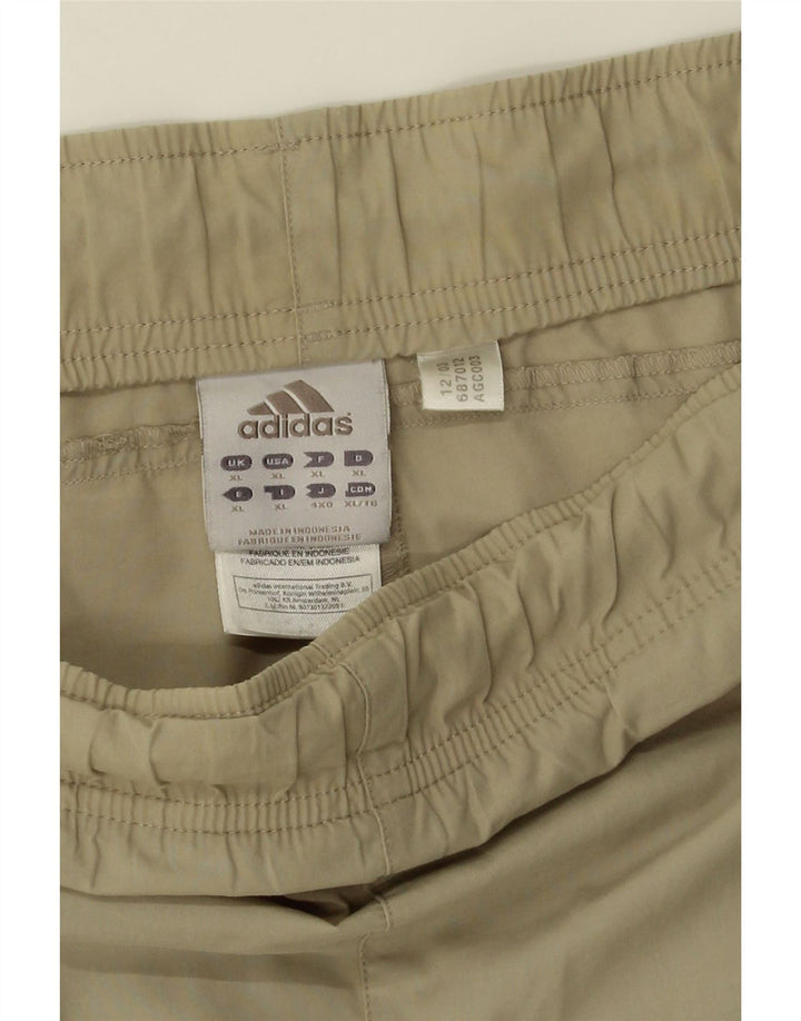 ADIDAS Mens Casual Shorts XL W44  Beige Polyester Vintage Adidas and Second-Hand Adidas from Messina Hembry 