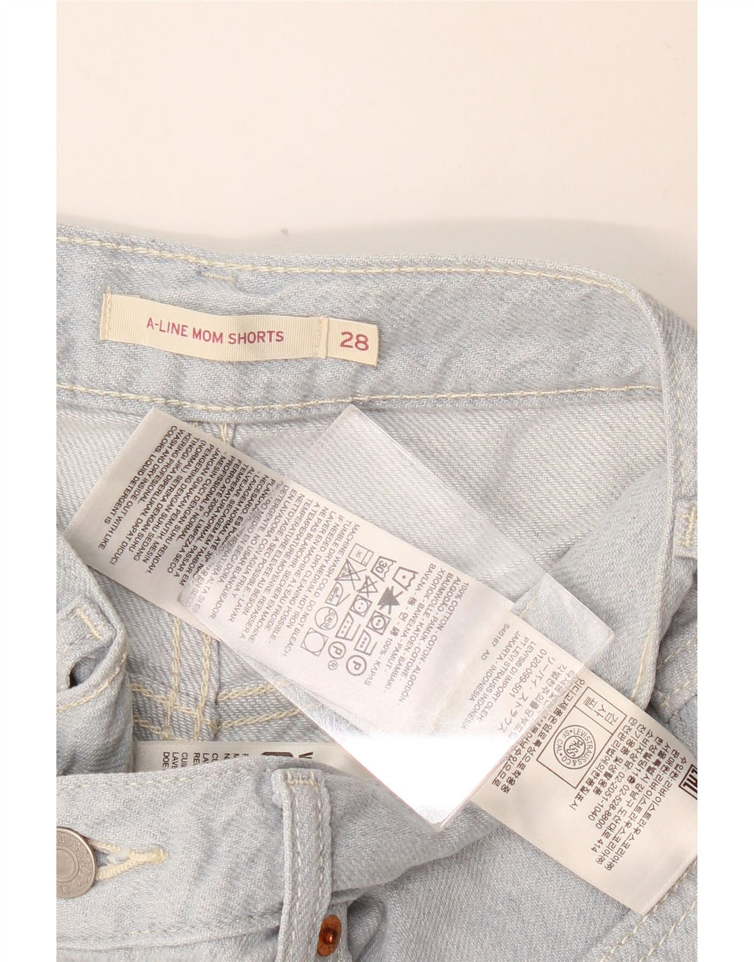 LEVI'S Damen Mom Denim Shorts W28 Mittelblaue Baumwolle