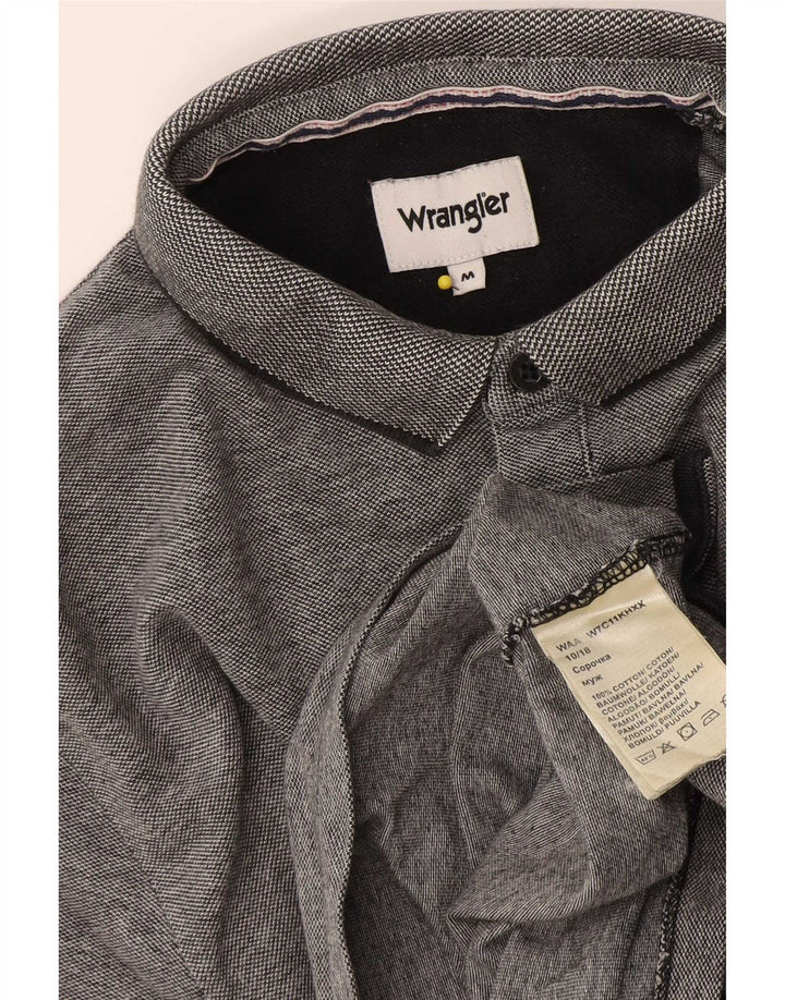 Wrangler Herren-Poloshirt aus mittelgrauer, gestreifter Baumwolle