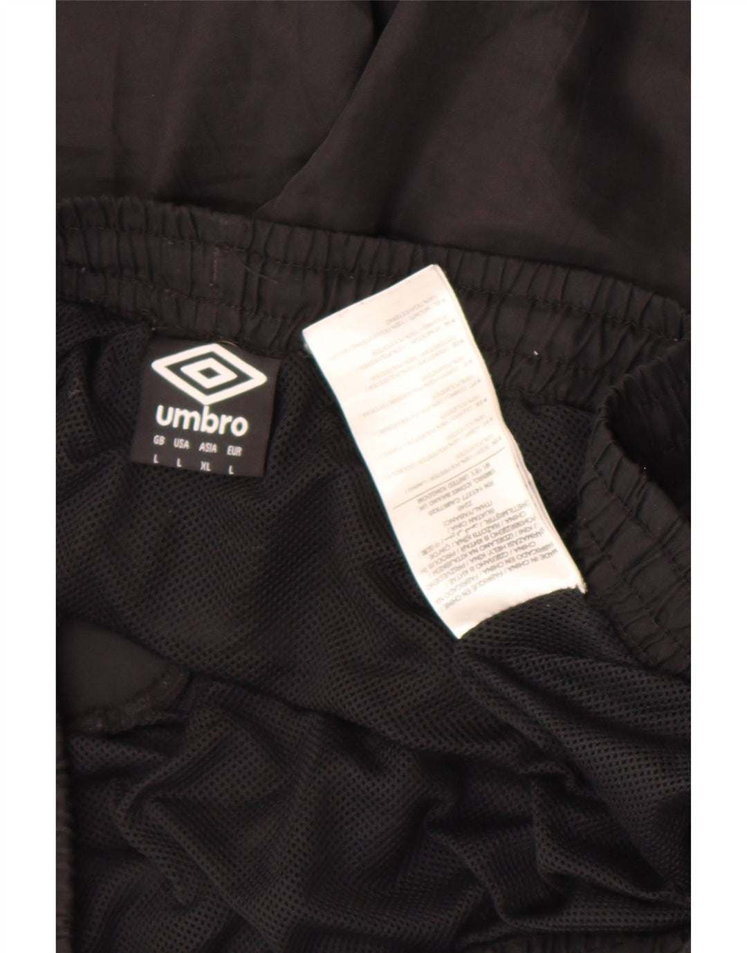 Umbro Herren-Sportshorts, groß, schwarzes Farbblock-Polyester
