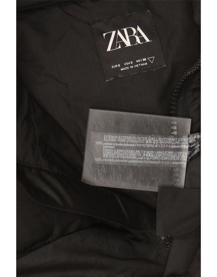 ZARA Herren-Jacke mit Kapuze, lockere Passform, gepolstert, Größe 36, Größe S, Schwarz, Polyester