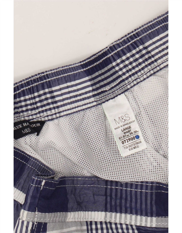 Marks & Spencer Herren Blue Harbor Badeshorts, groß, blau kariert, Baumwolle