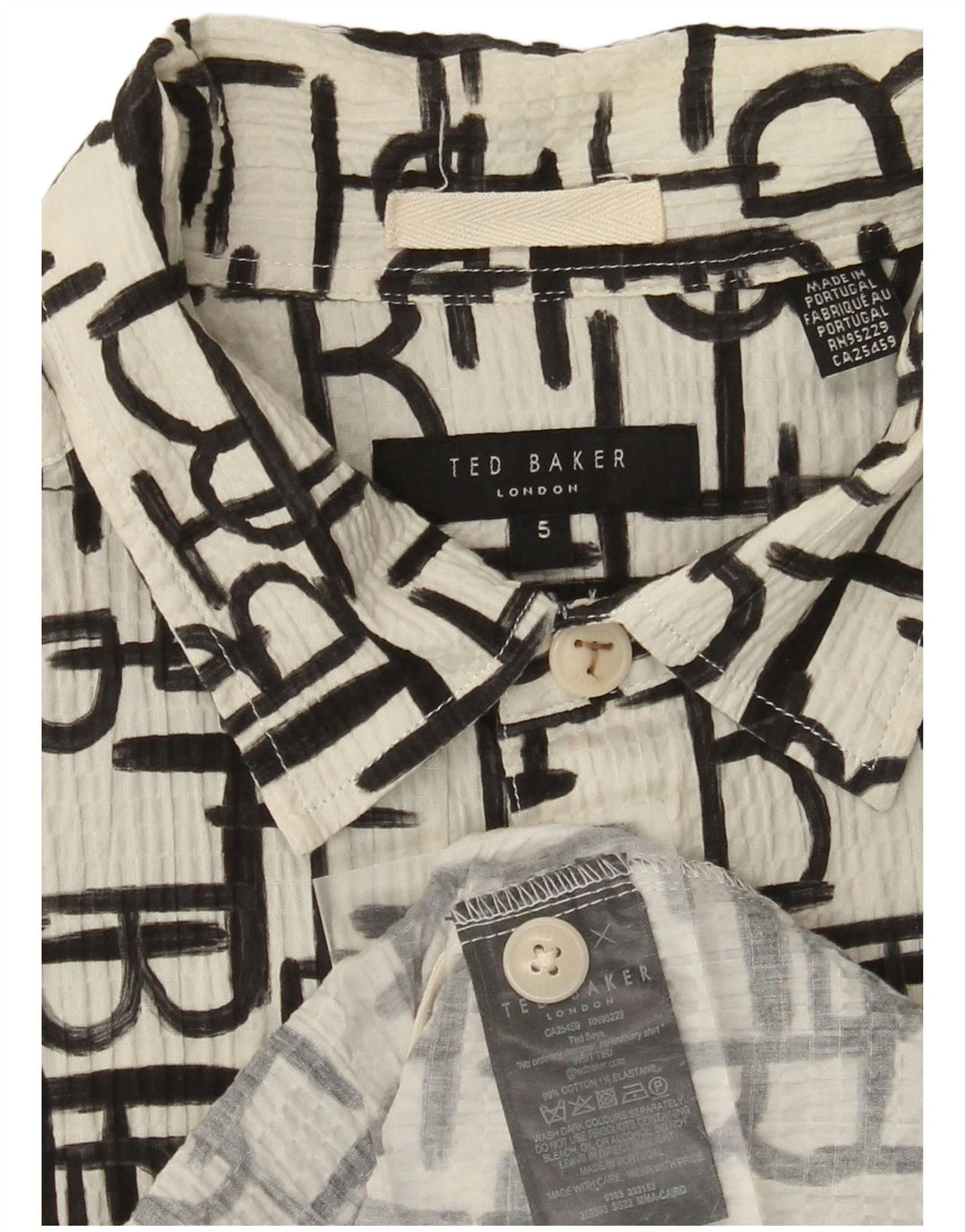 TED BAKER Herren-Kurzarmshirt mit Grafik, Größe 5 XL, weiße Baumwolle