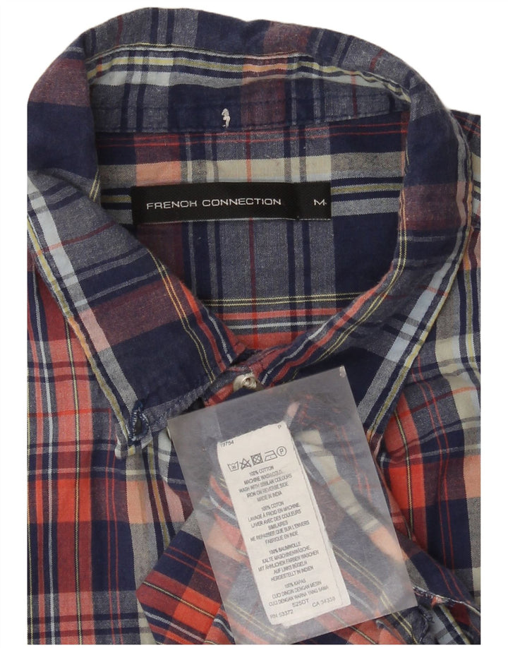 French Connection Herren-Hemd aus mittelblauer Baumwolle mit Karomuster in Marineblau