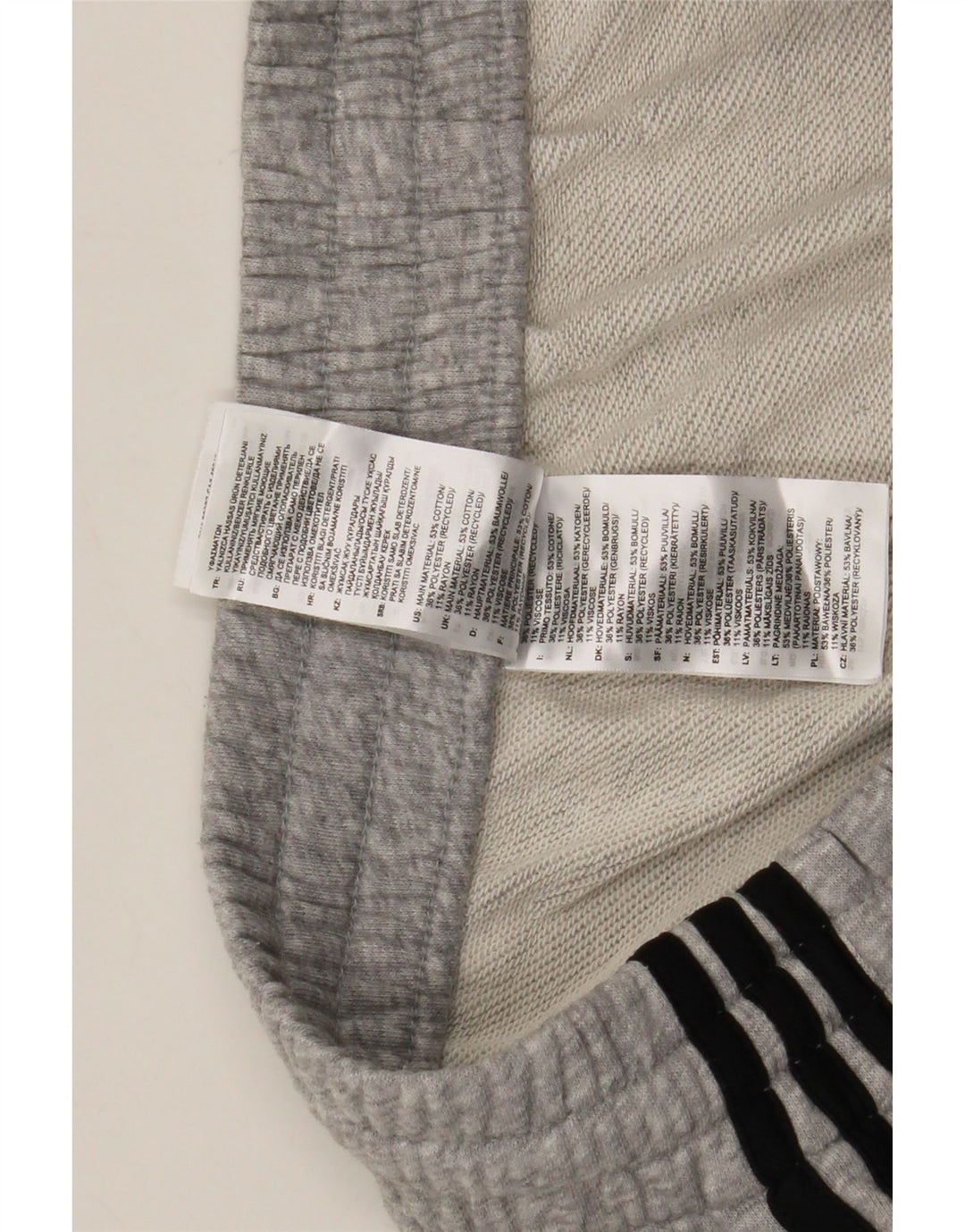 Adidas Herren-Sportshorts aus mittelgrau gefleckter Baumwolle
