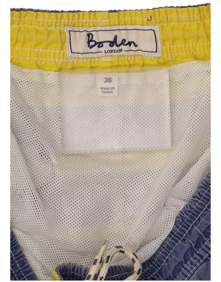BODEN Herren-Badeshorts, groß, blau gestreift
