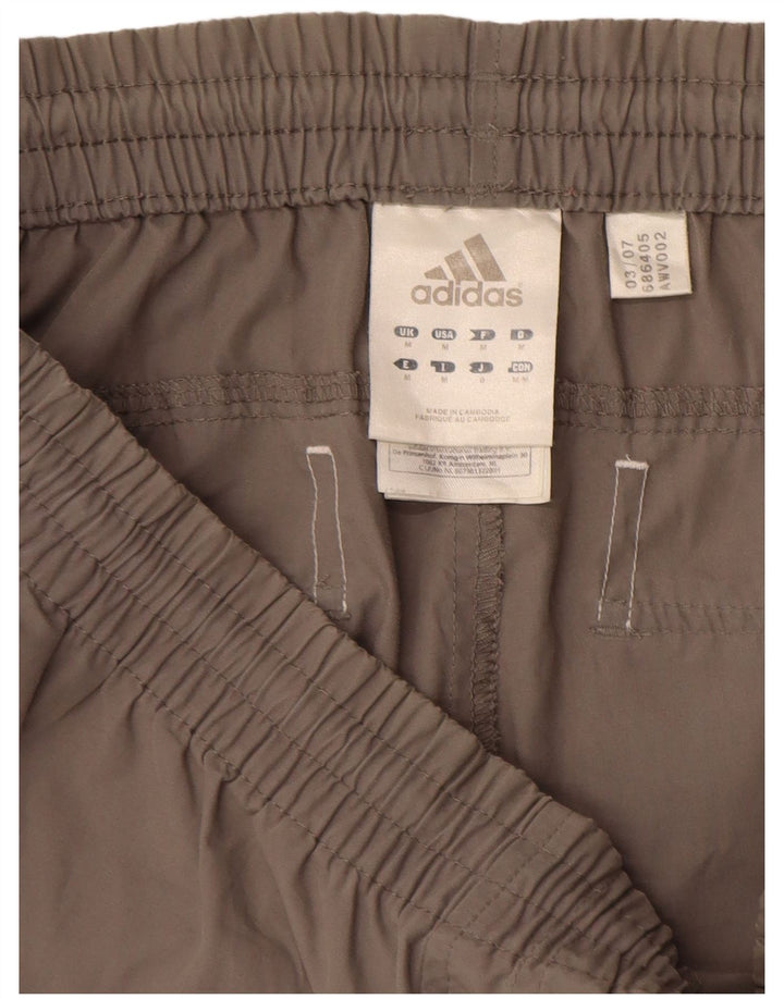Adidas Herren Capri Cargo-Trainingshose aus mittelgrauem Polyester