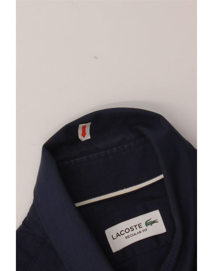 Lacoste Herren-Hemd mit normaler Passform, Größe 40, 15 1/2, mittelmarineblaue Baumwolle