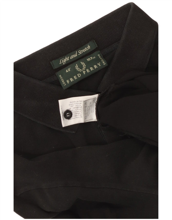 Fred Perry Herren-Langarm-Poloshirt aus mittelschwarzer Baumwolle